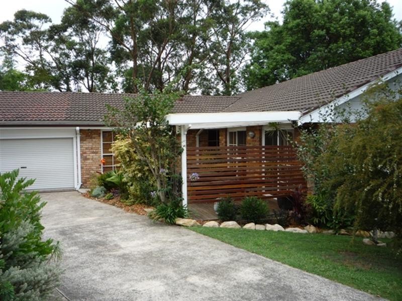 1 Lockhart Place, Belrose NSW 2085