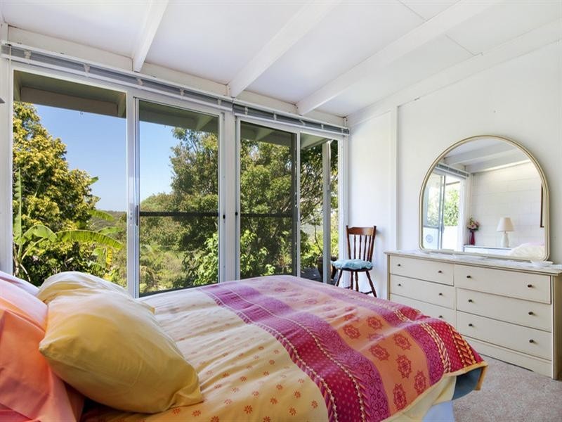 11 Landscape Avenue, Forestville NSW 2087