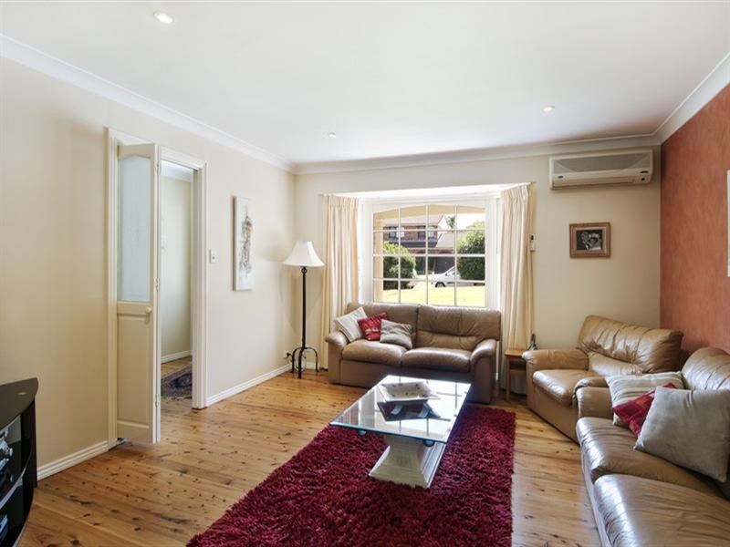 11 Broughton Place, Davidson NSW 2085