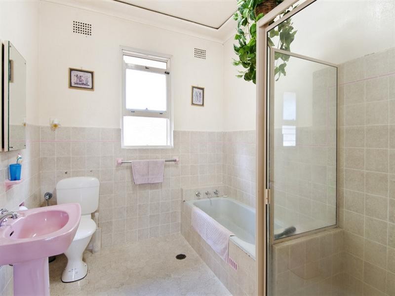 32 Forest Way, Frenchs Forest NSW 2086