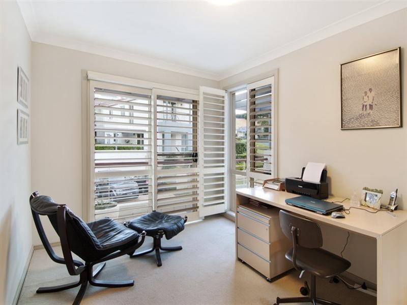 6 Seaview Parade, Belrose NSW 2085