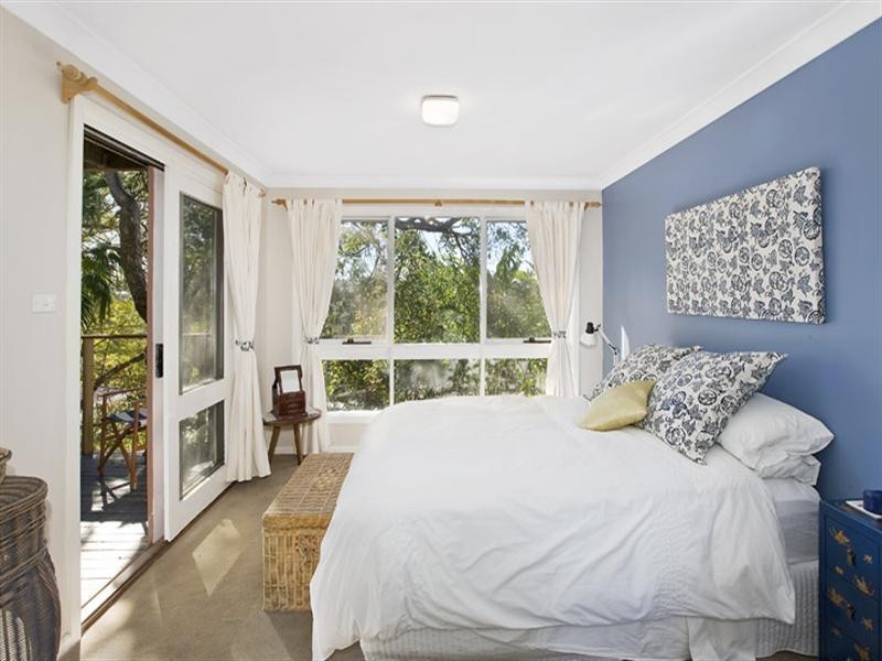 10 Rathowen Parade, Killarney Heights NSW 2087