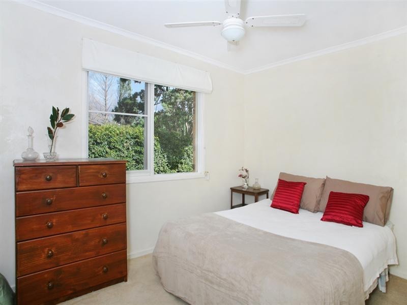 13 Hampden Street, Belrose NSW 2085