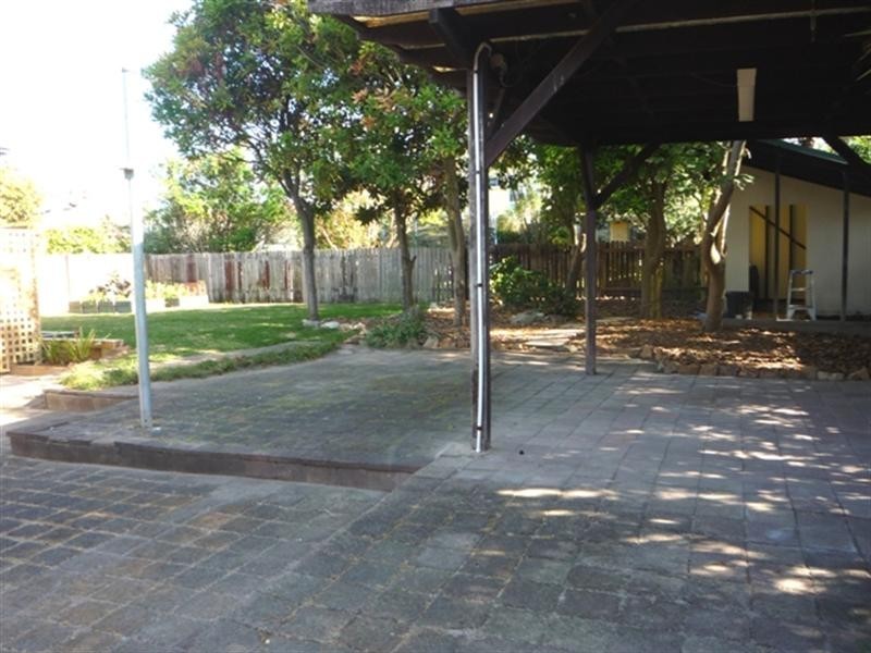 17 Ashworth Avenue, Belrose NSW 2085