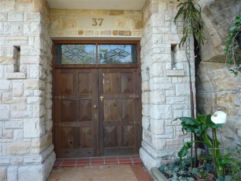 37 Townsend Avenue, Frenchs Forest NSW 2086