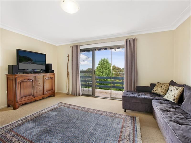 82 Killarney Drive, Killarney Heights NSW 2087