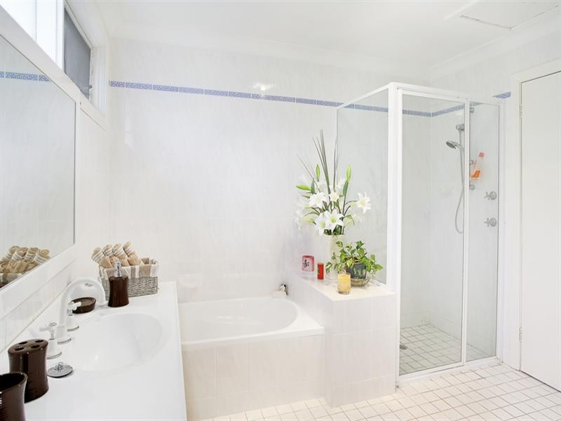 5 Rhonda Avenue, Frenchs Forest NSW 2086