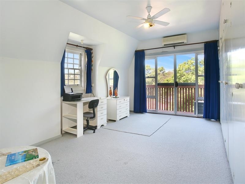 5 Rhonda Avenue, Frenchs Forest NSW 2086