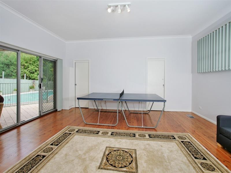 6 Nyorie Place, Frenchs Forest NSW 2086