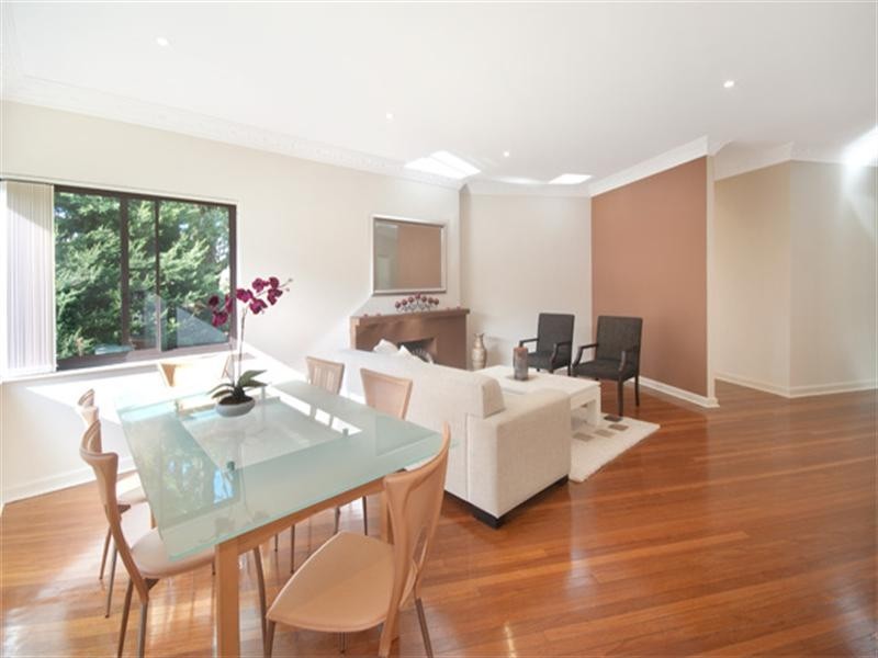 24 Currie Road, Forestville NSW 2087