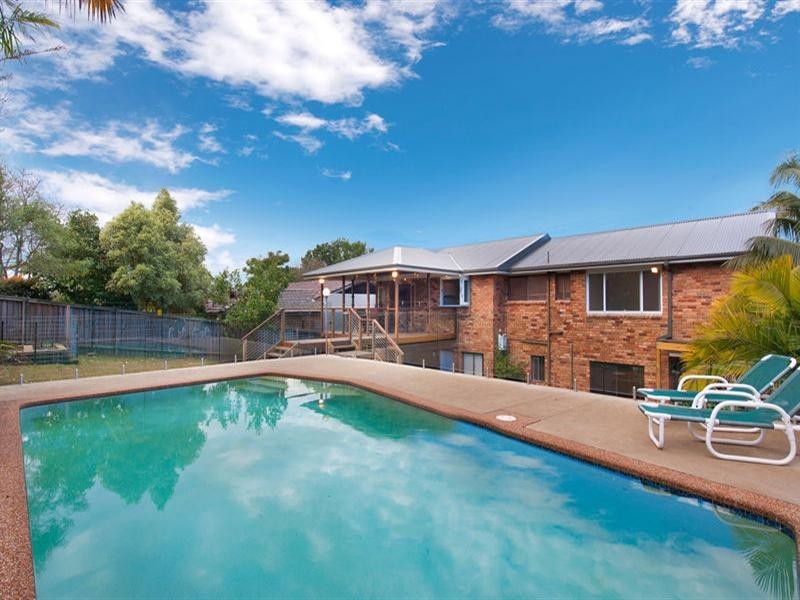 10 Windrush Avenue, Belrose NSW 2085