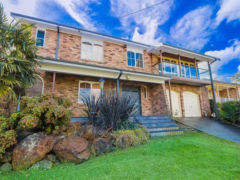 10 Windrush Avenue, Belrose NSW 2085