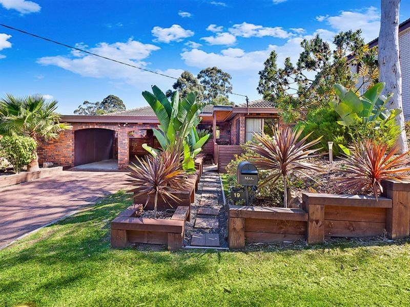 19 Elm Avenue, Belrose NSW 2085