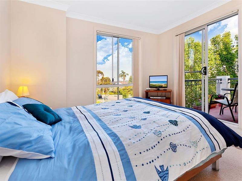 1 Childs Circuit, Belrose NSW 2085