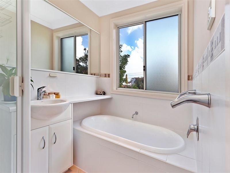 1 Childs Circuit, Belrose NSW 2085