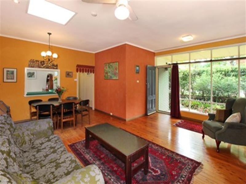 10 Ferguson Street, Forestville NSW 2087