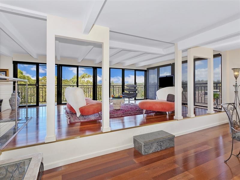 116 Killarney Drive, Killarney Heights NSW 2087