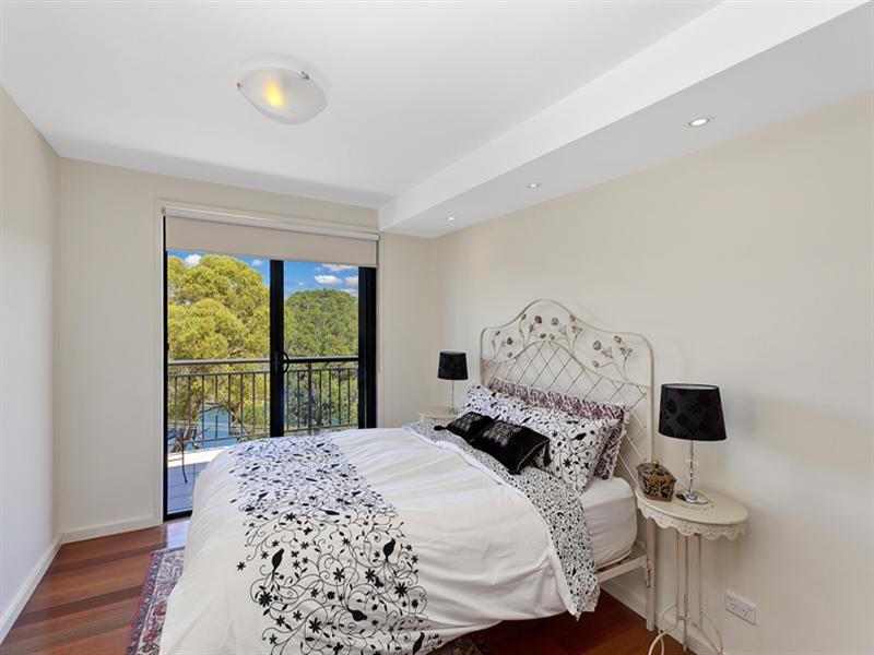 116 Killarney Drive, Killarney Heights NSW 2087