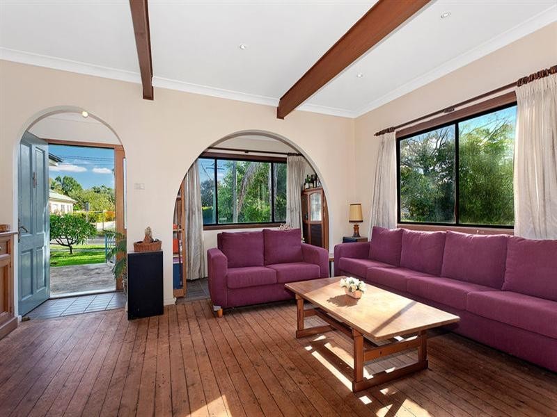 8 Brown Street, Forestville NSW 2087