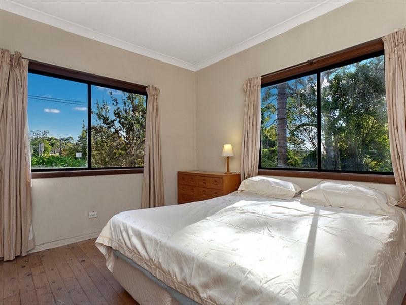 8 Brown Street, Forestville NSW 2087