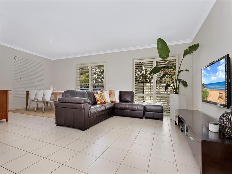 13 Seaview Parade, Belrose NSW 2085