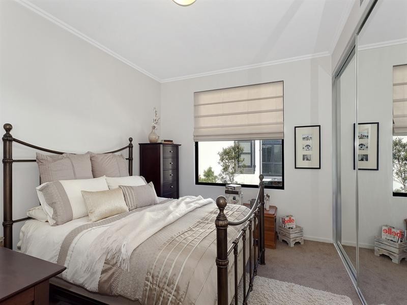 B207/2 Darley Street, Forestville NSW 2087