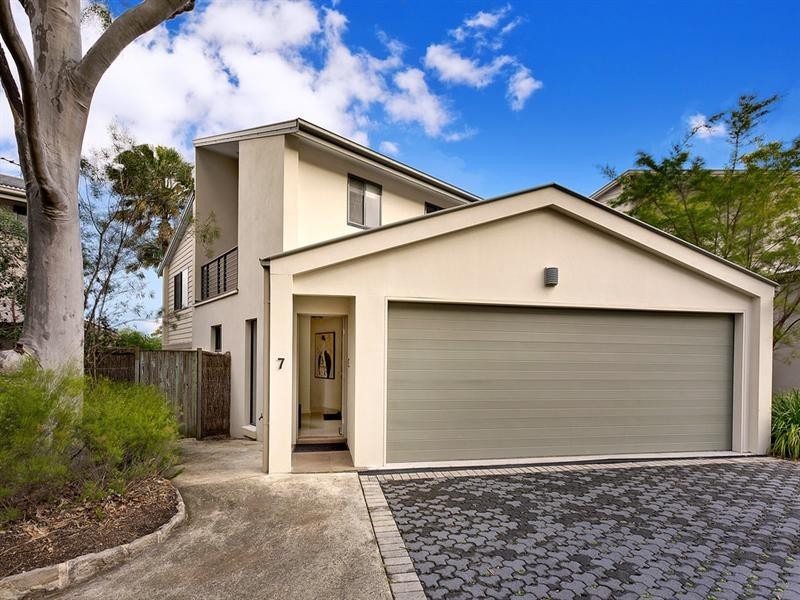 7/33 Cannons Parade, Forestville NSW 2087