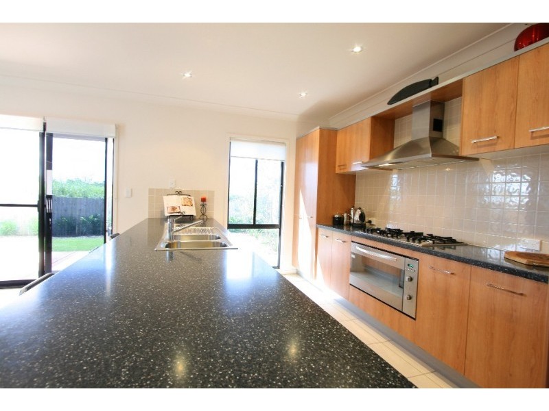 1 Celestial Court, Carina QLD 4152