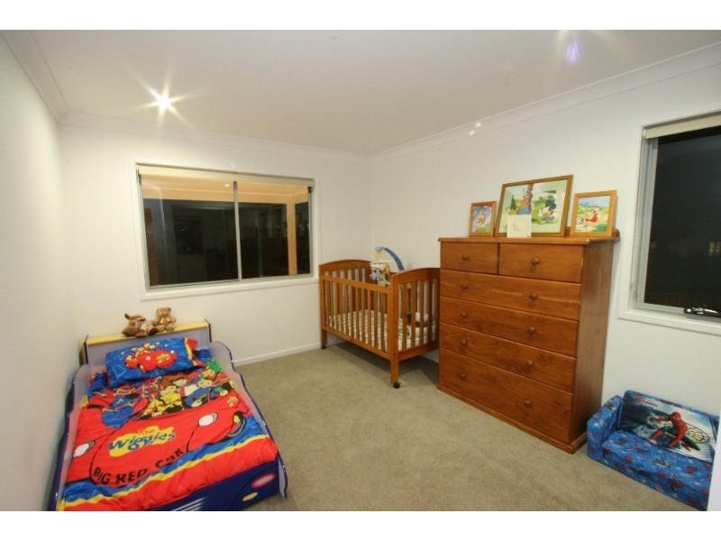 33 Village Circuit, Murarrie QLD 4172