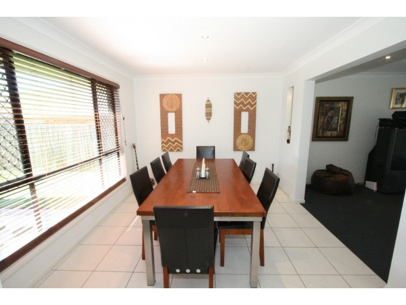 12 Lind Street, Thornlands QLD 4164