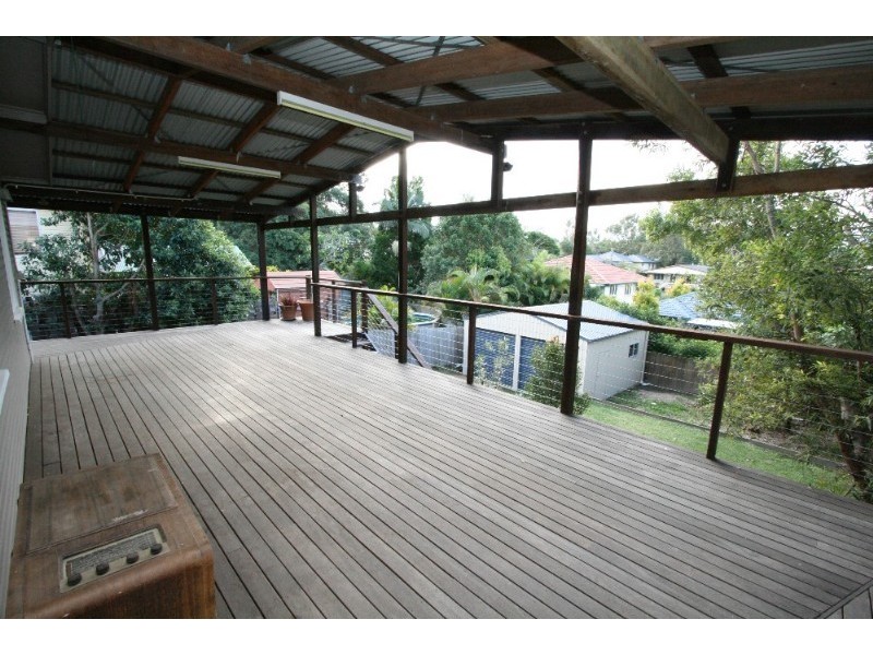 34 Paget Street, Carina QLD 4152