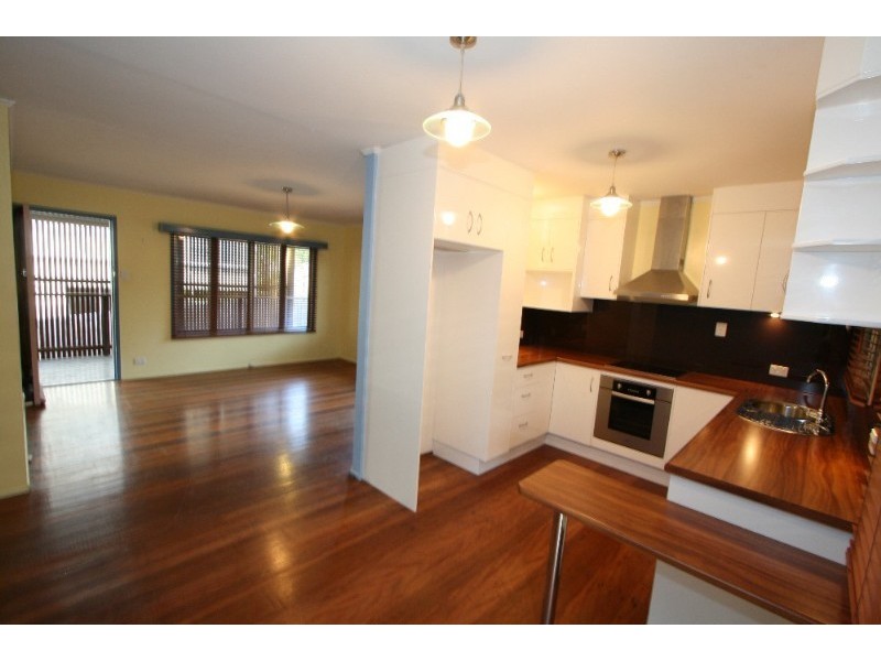 34 Paget Street, Carina QLD 4152