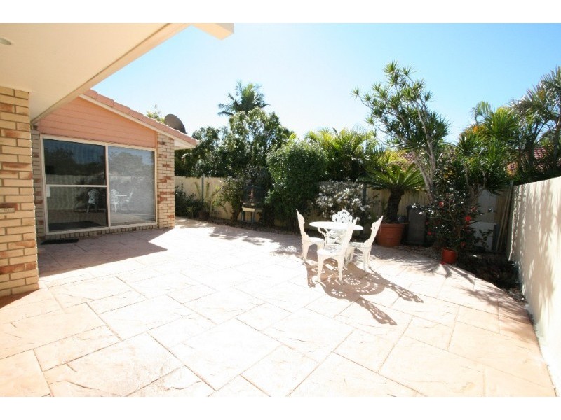 1 Benetti Close, Belmont QLD 4153