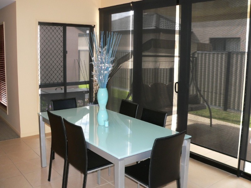 44 Caribbea Street, Eight Mile Plains QLD 4113