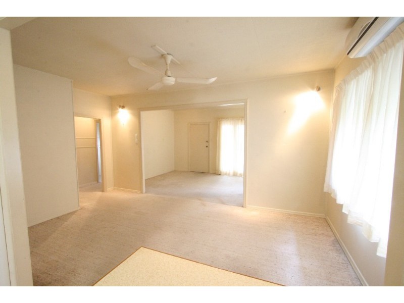 124 Junction Road, Morningside QLD 4170