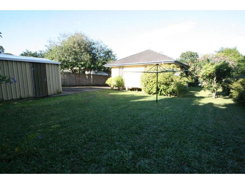 4 Ludwick Street, Cannon Hill QLD 4170