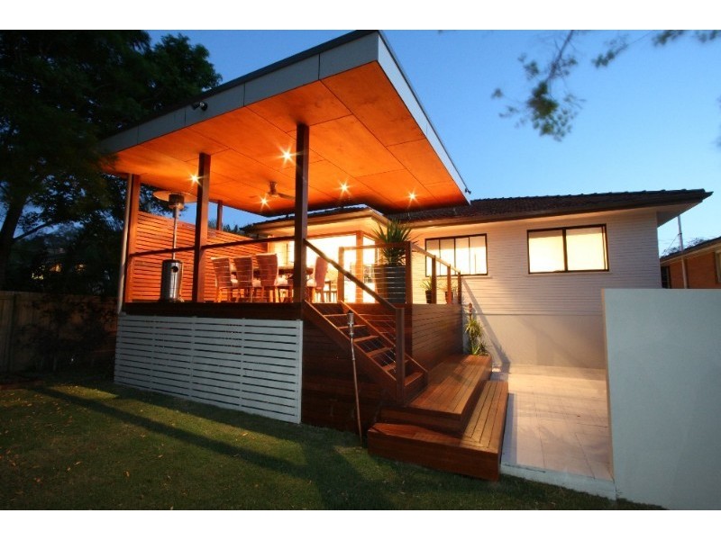 22 Greens Road, Coorparoo QLD 4151