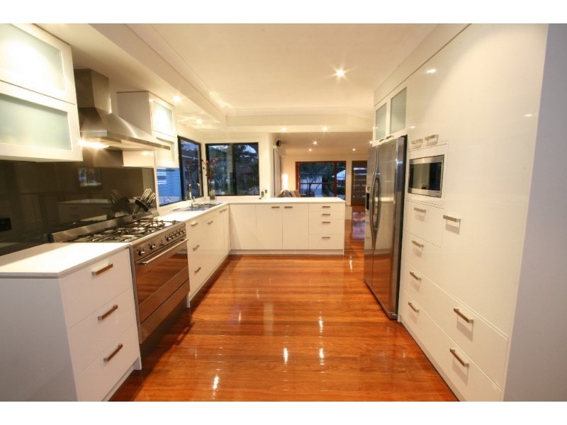 22 Greens Road, Coorparoo QLD 4151