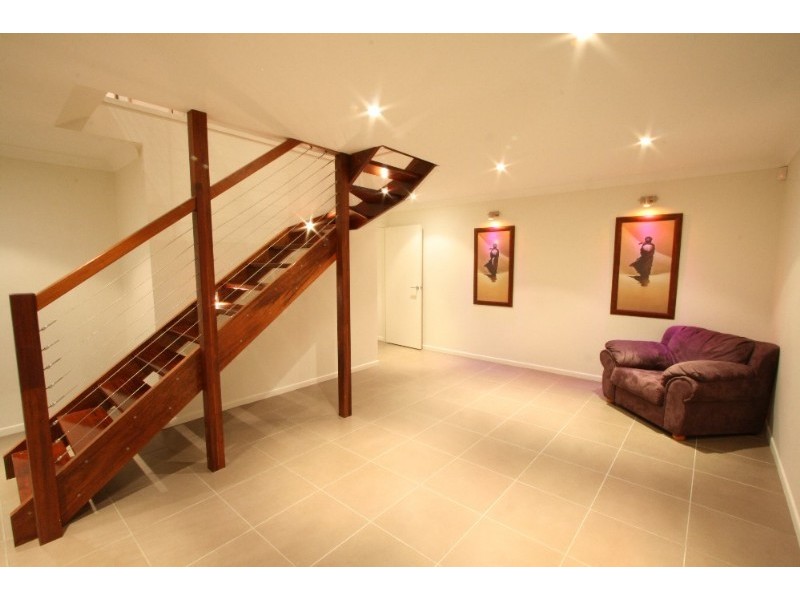 22 Greens Road, Coorparoo QLD 4151