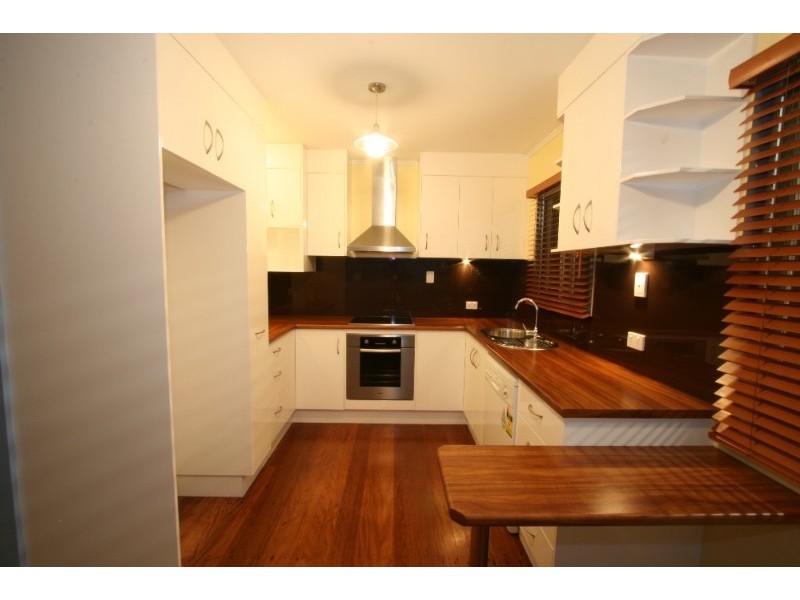 34 Paget Street, Carina QLD 4152