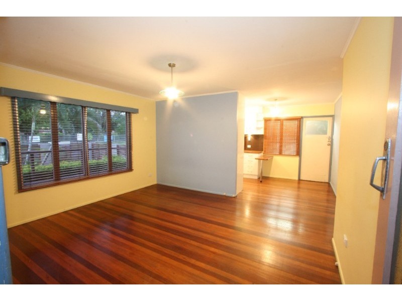 34 Paget Street, Carina QLD 4152