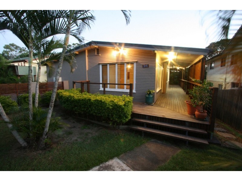 34 Paget Street, Carina QLD 4152