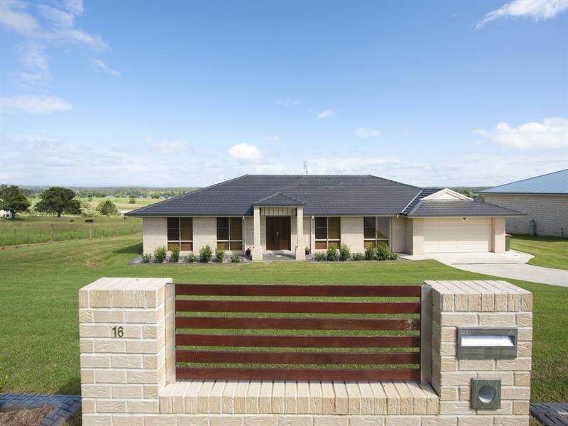 16 Nairn Terrace, Junction Hill NSW 2460