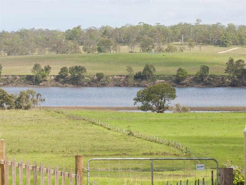 16 Nairn Terrace, Junction Hill NSW 2460