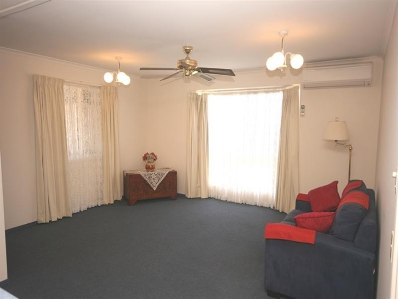 40 Bangalow Crescent, Grafton NSW 2460