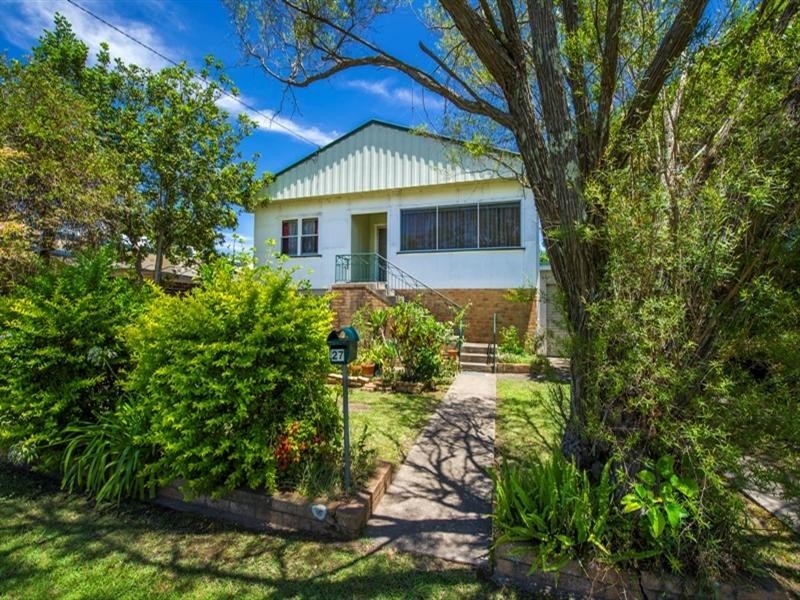 27 Howe Street, Grafton NSW 2460