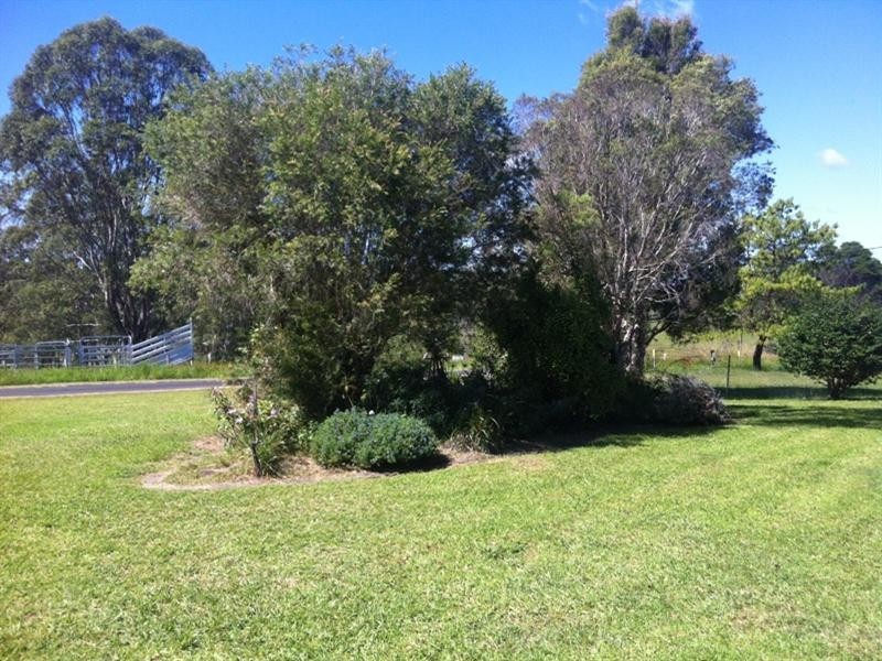 16 Mulquinneys Road, Braunstone NSW 2460