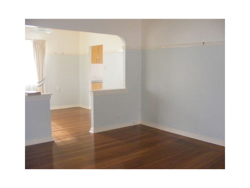 10 Elizabeth Avenue, Grafton NSW 2460