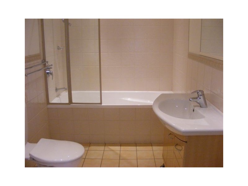 10 Elizabeth Avenue, Grafton NSW 2460