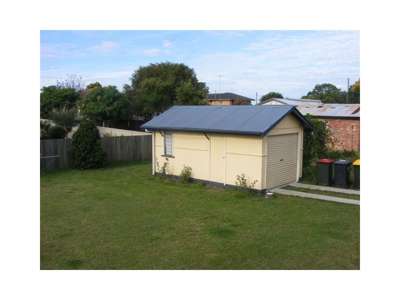 10 Elizabeth Avenue, Grafton NSW 2460